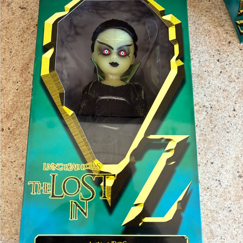 The Lost in Oz doll the witch glow in the dark